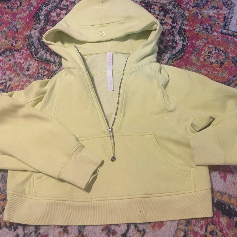 yellow scuba jacket